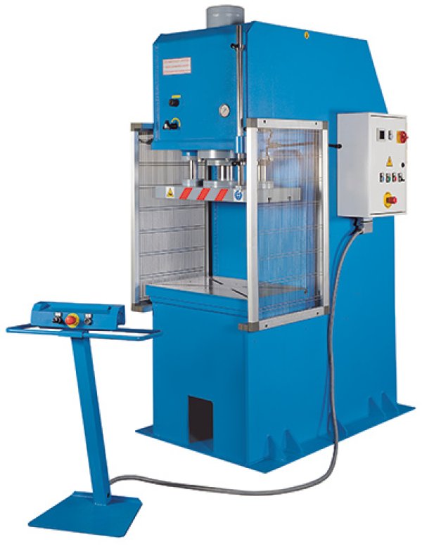 HPK 70 - C-form press in compact design, the perfect solution for punching, forming and drawing